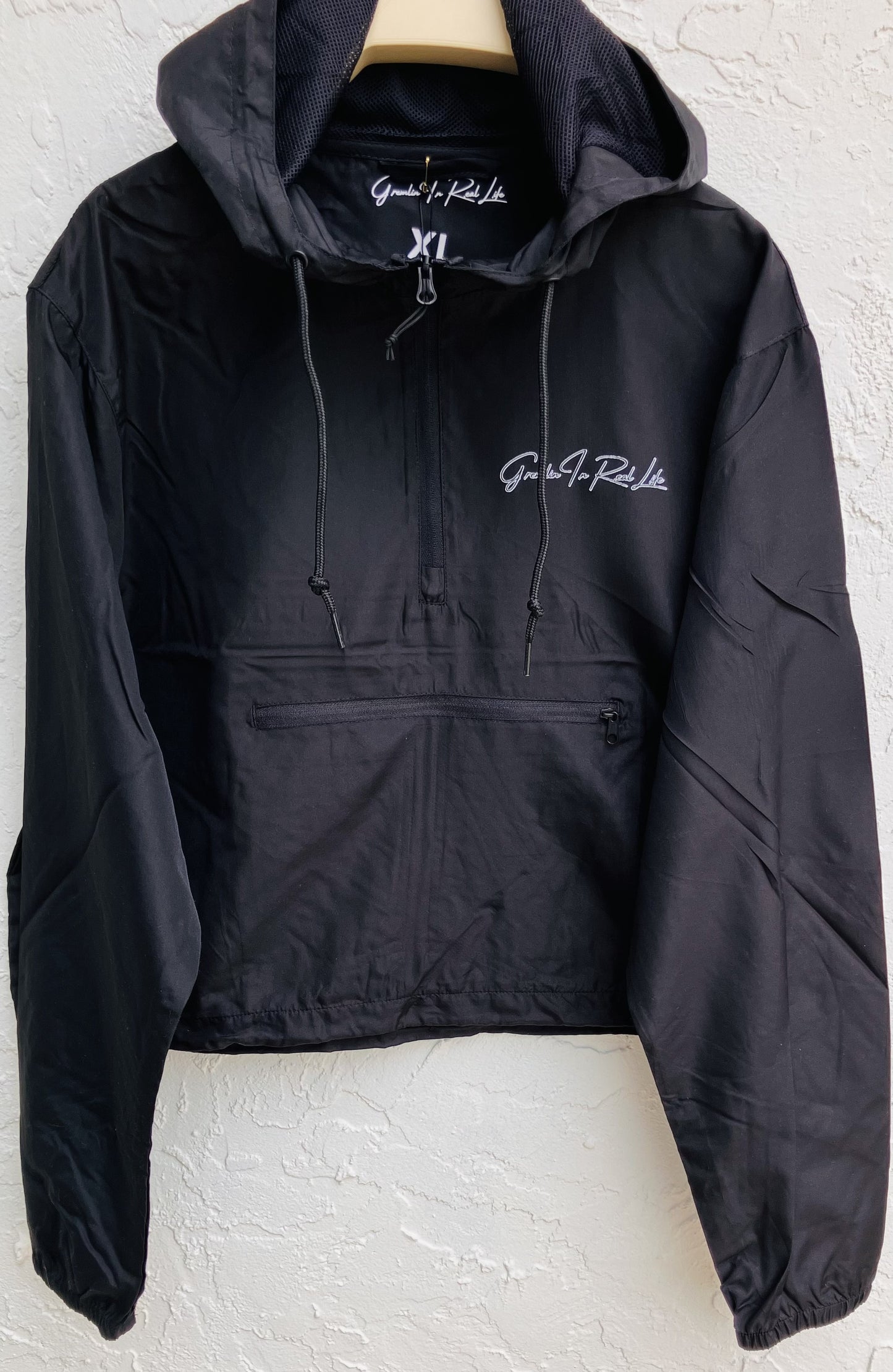 Pocket Classic Logo- Lightweight Crop Windbreaker